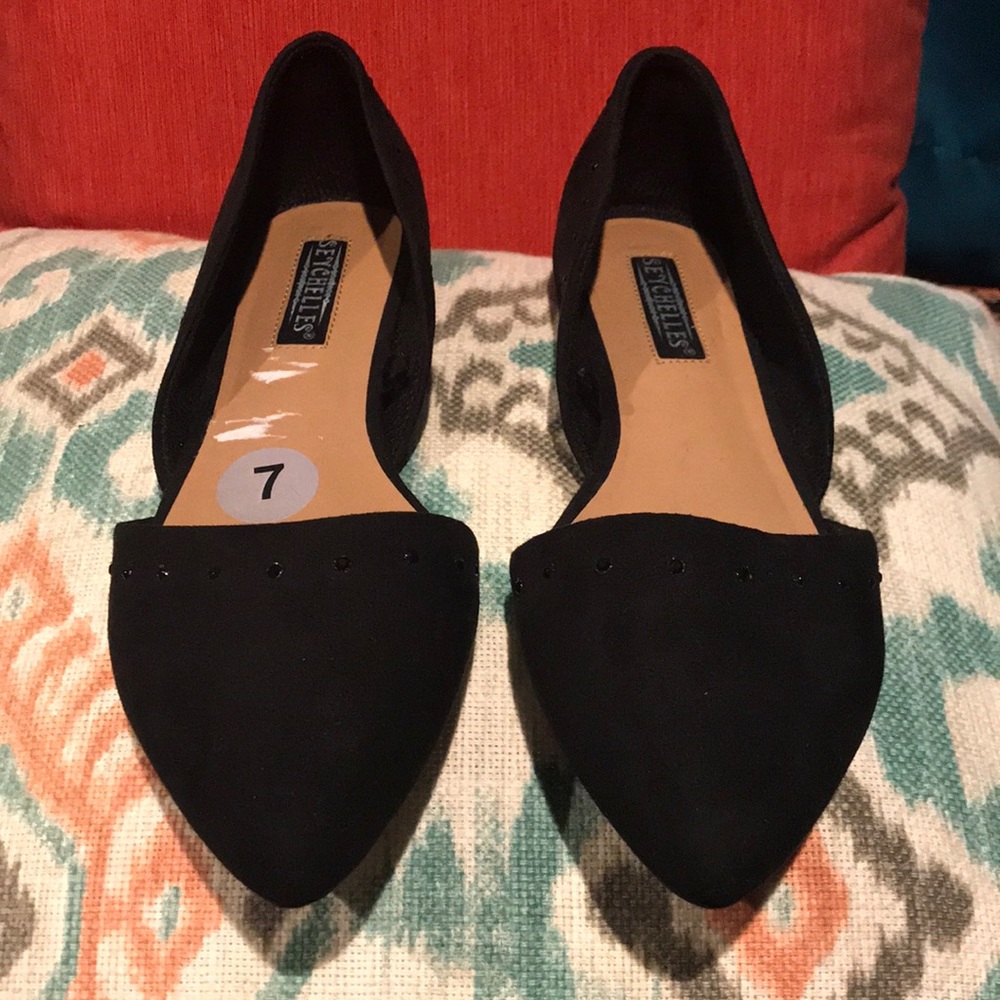 Black flats
